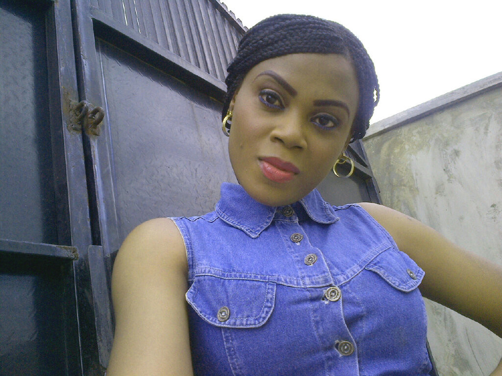 Name: Bimbo. Location: Ibadan. Contact: 333A5D0B