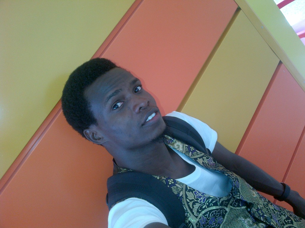 Name: Olatubosun Contact: 334B21BD Location: Akure