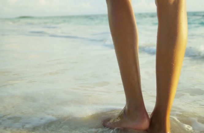 Bare Legs on Camera - elsieisy blog