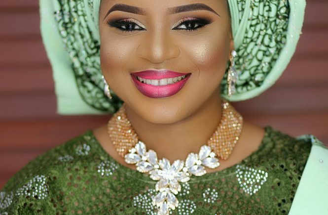 Elsie Godwin on Artsmith collections by Gbenga Dada - elsieisy blog