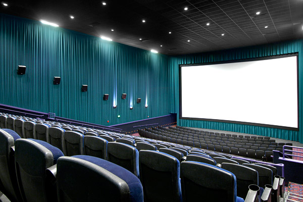 6 Types of People at the Cinema We Can't Stand - elsieisy blog
