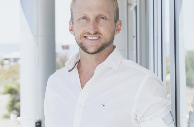 Andrew Bourne zoho - elsieisy blog